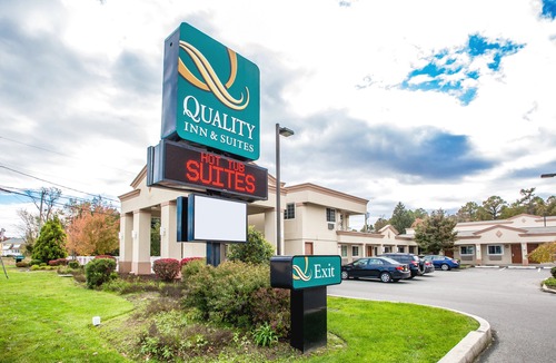 Galloway Hotel | Quality Inn & Suites Atlantic City Marina District