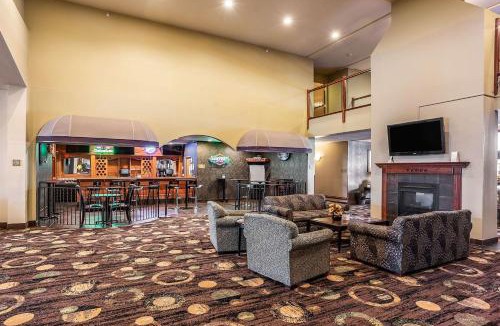 Hannibal Hotel | Quality Inn & Suites Hannibal West
