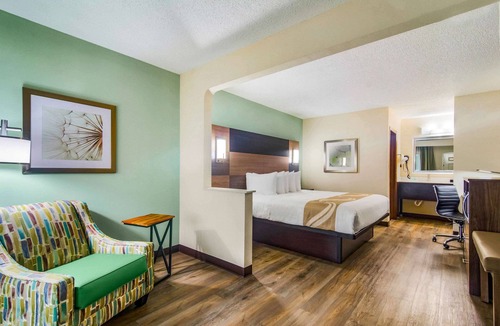 Lake City Hotel | Quality Inn & Suites Lake City