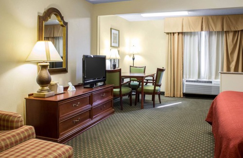Sioux City Hotel | Quality Inn & Suites Sioux City Southeast