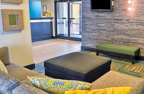 Thornburg Hotel | Quality Inn Thornburg