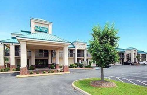 Thornburg Hotel | Quality Inn Thornburg