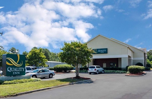 Warsaw Hotel | Quality Inn Warsaw near Rappahannock River