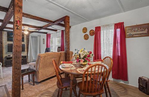 Maple Hill House | Quiet 2BR Retreat Sleeps 4 Near Beaches & Nature