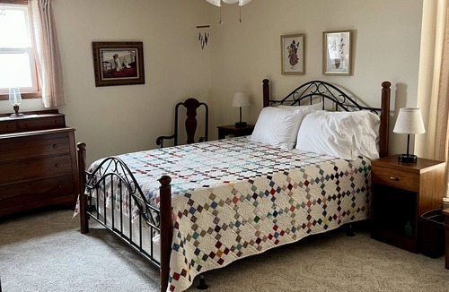 Otoe County House | Quiet Countryside Retreat
