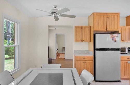 Charlotte House | Quiet Cul-de-Sac Escape in Heart of Charlotte