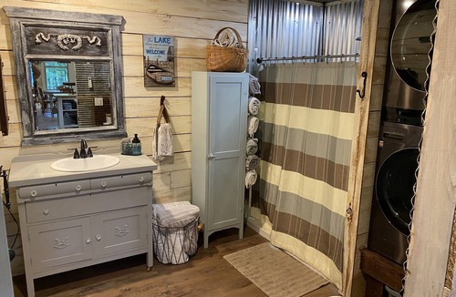 Langston Cottage | Quiet fishing cottage at Lake Guntersville