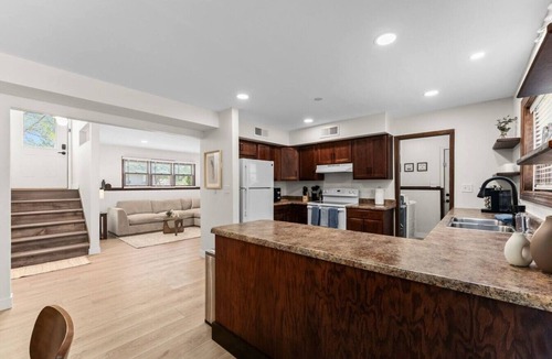 Sioux Falls House | Quiet retreat, spacious living and dining