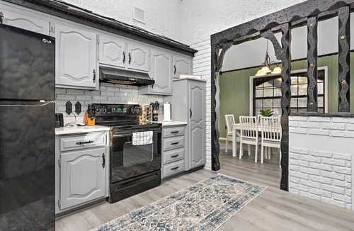 New Century House | Quivira · *2 Living Rooms | Patio w/Seating | Bar Area*