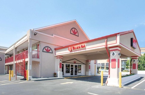 Cockeysville Hotel | Ramada Limited Cockeysville
