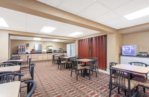 Cockeysville Hotel | Ramada Limited Cockeysville