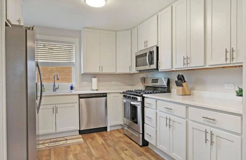 Russell House | Ranch Home w/Air Hockey & PacMan near Naval Base!