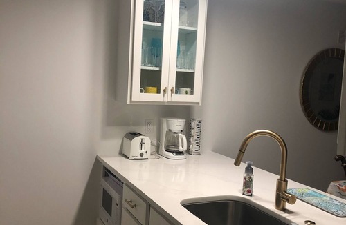 Diamond Beach Condo | Resort Living 5 minutes from Cape May