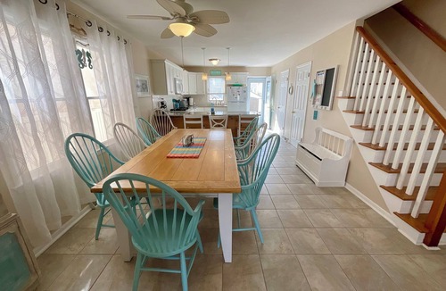 Wildwood Crest House | Recently Renovated 3 Bedroom, 2 Bath Townhome just steps from the Beach!