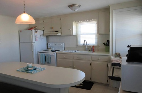 Surf City Apartment | recently updated second floor duplex located on the ocean block in Surf City.