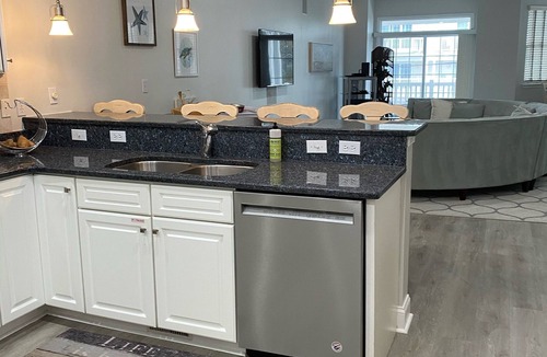 North Wildwood House | Recently updated & upgraded 4 BR, 3.5 Bath, 3 story Townhome with Beach Views