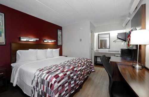 Aberdeen Hotel | Red Roof Inn Aberdeen