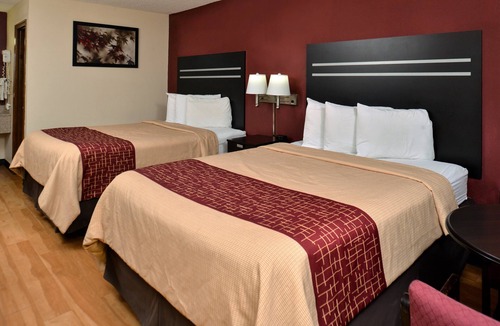 Cartersville Hotel | Red Roof Inn Cartersville–Emerson/LakePoint North