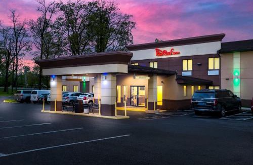 Reamstown Hotel | Red Roof Inn Denver - Lancaster County