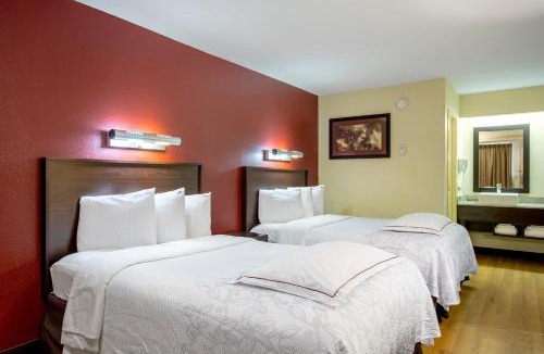 Linthicum Heights Hotel | Red Roof Inn PLUS+ Baltimore-Washington DC/BWI Airport