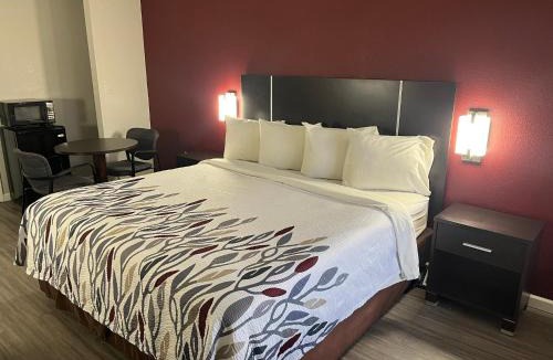 Rockingham Hotel | Red Roof Inn Rockingham