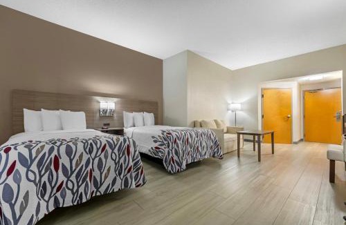 Bellmawr Hotel | Red Roof Inn & Suites Philadelphia - Bellmawr