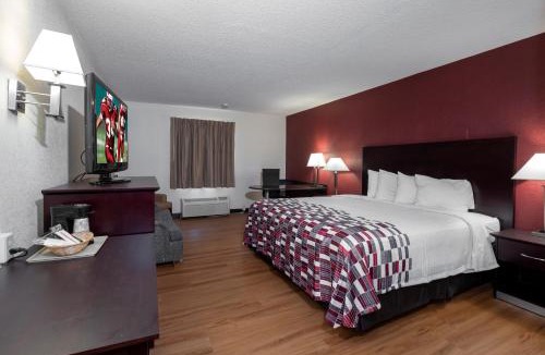 Warrenton Hotel | Red Roof Inn Warrenton