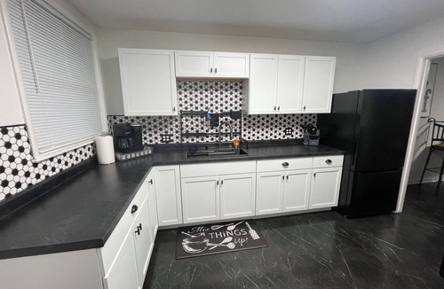 Salina Apartment | Reel Cozy Nights No Cleaning Fee!