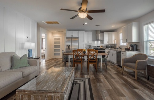 Rehoboth Beach Condo | Rehoboth Beach Pet Friendly Condo Linens Included Fire Pit Parking
