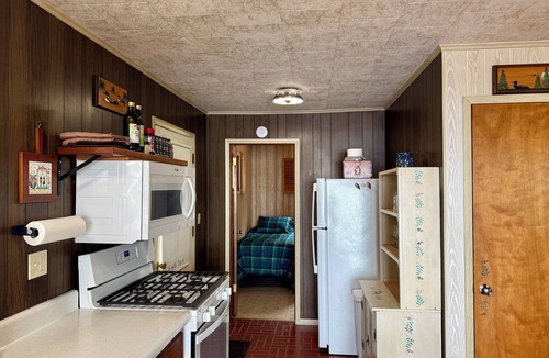 Sturgeon Lake Cabin | Relax at the Norway Cabin on Sturgeon Lake!