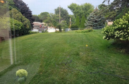 Albert Lea House | Relax by Fountian Lake, 3 bedroom beautiful home with large yard,