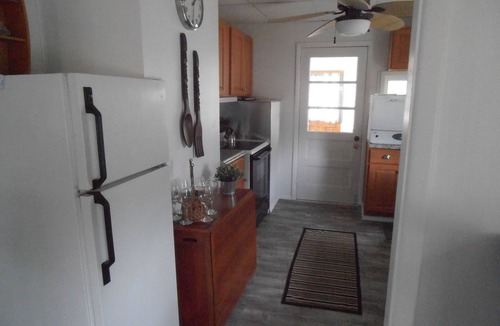 Villas House | Relaxing bayside bungalow close to historic Cape May and Wildwoods