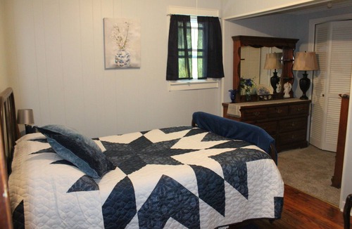 Vilas House | Relaxing, quiet country setting. Close to many Mountain activities!