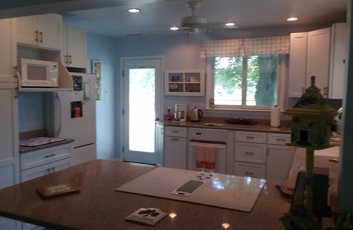 Wittman Cottage | Relaxing Waterfront Cottage Near St Michaels, Maryland