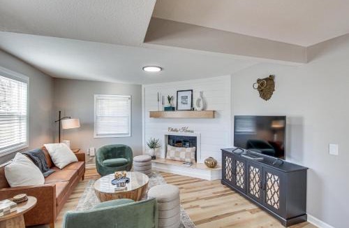 Olathe House | Remote Work Retreat: 3BR w/Workspace Near KC!