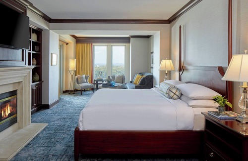 Montgomery Hotel | Renaissance Montgomery Hotel & Spa at the Convention Center