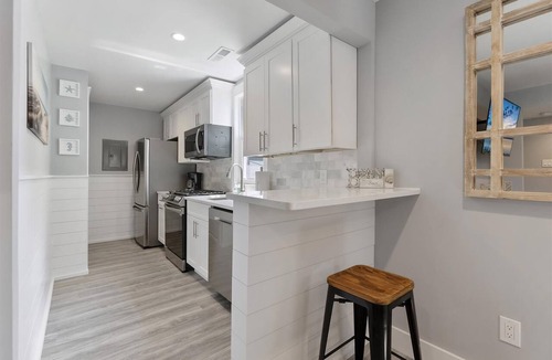 North Wildwood Condo | Renovated 1BR/1BATH Condo w/Beautiful Finishes