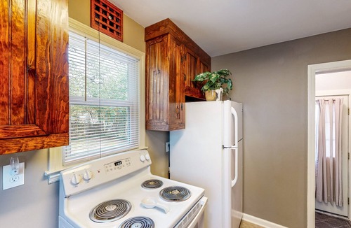 Midtown House | Renovated abode close to downtown with patio, W/D & enclosed yard - dog-friendly