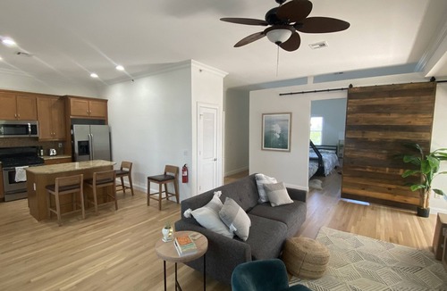 Asbury Park Condo | Renovated Asbury Pk 1 bedroom condo, 9-10 month lease