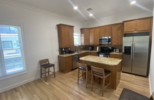 Asbury Park Condo | Renovated Asbury Pk 1 bedroom condo, 9-10 month lease