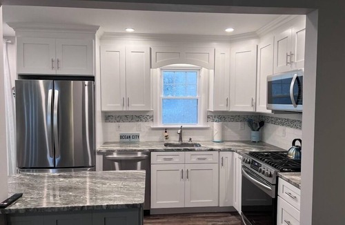 South End Condo | Renovated Condo/3BR 2BA First Floor Unit Near South End Beach Access