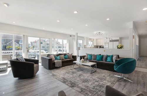 Forked River House | Renovated Contemporary with Bay views & Pool!