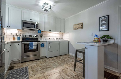 Cartersville Cottage | Renovated Cottage Steps from Savoy Auto Museum