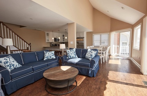 Sea Isle City House | Renovated Nearly Beachfront 4BR 3.5B townhome, Midtown SIC, Spectacular views!