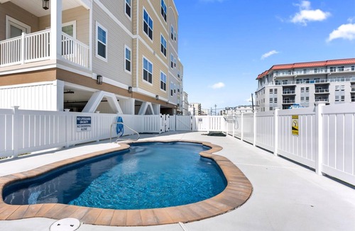 Wildwood Crest Condo | Residence 104S at The Sandcastle Condominiums