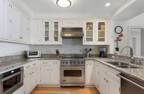 Diamond Beach Condo | Residence 511 at The Grand