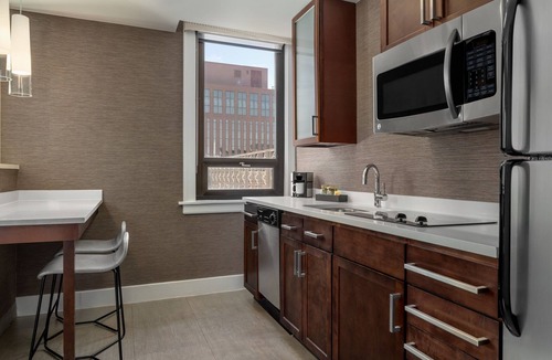 Downtown Omaha Hotel | Residence Inn by Marriott Omaha Downtown/Old Market Area