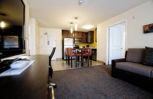 Elkhorn Hotel | Residence Inn Omaha West