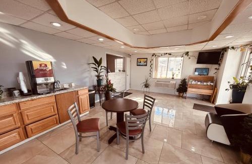 Grain Valley Hotel | Residential Suites Blue Springs by Hotel O I 70