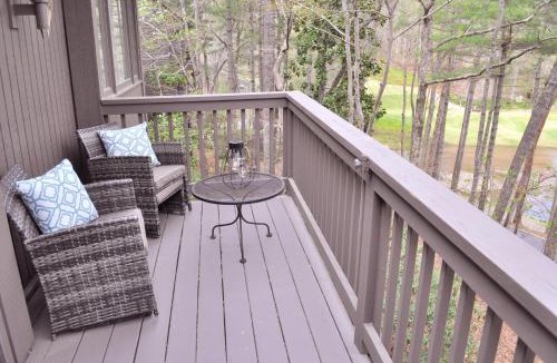 Big Canoe House | Resort Haven - Lake Views Fireside Sips Big Screen Roku TVs Community Golf